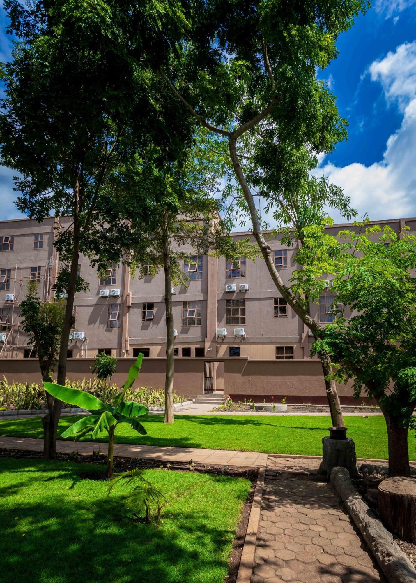Panone Hotels - King'Ori Kilimanjaro Airport 莫希 外观 照片